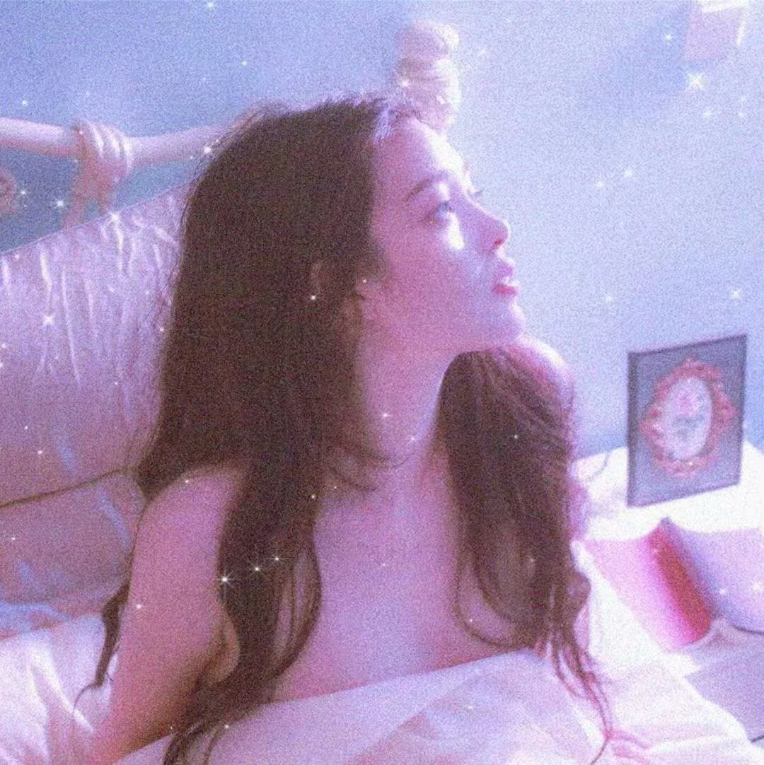 小姐嬉春